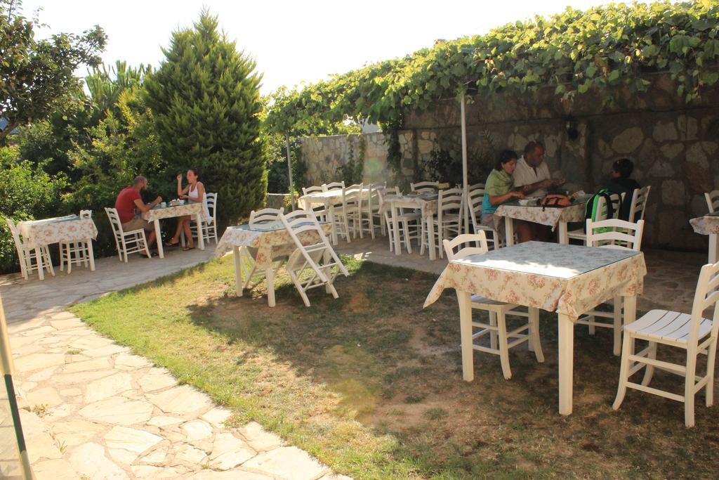 Ilyada Hotel Bozcaada Island Exteriör bild